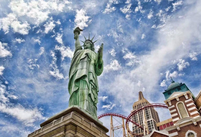 美国十大标志性建筑 自由女神像排第一，时代广场上榜